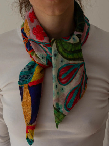 Blumiger Seide-Kaschmir-Schal